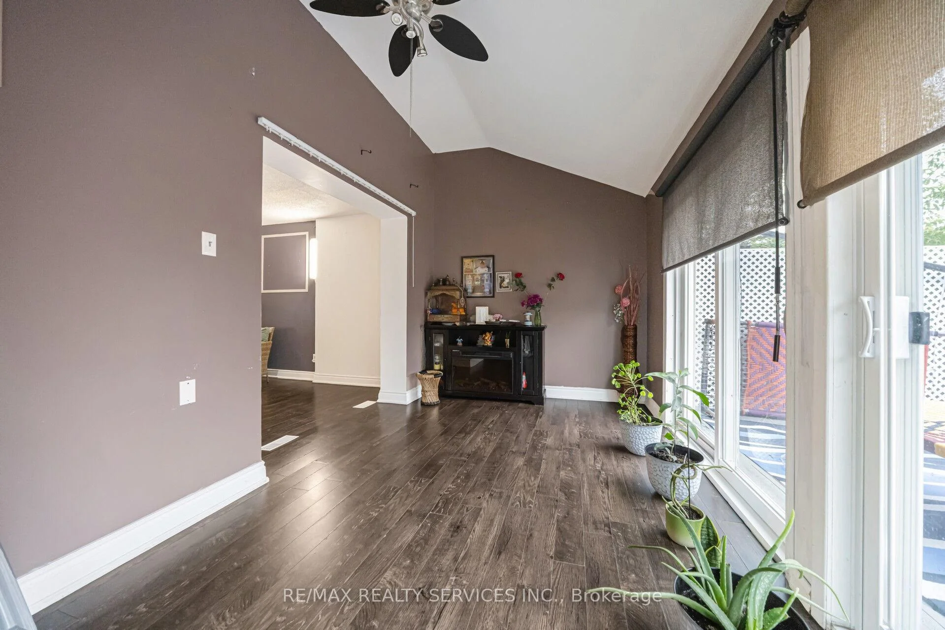 Photo 20 of 3 Grand Valley Drive, Brampton, Northgate — HOMEH