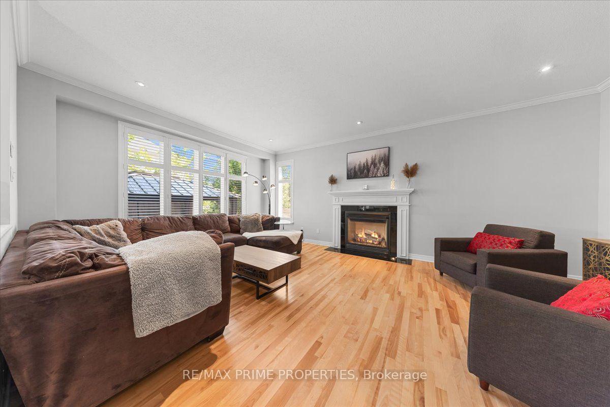 Photo 11 of 1962 Plainhill Drive, Ottawa, Notting Hill/Summerside — HOMEH