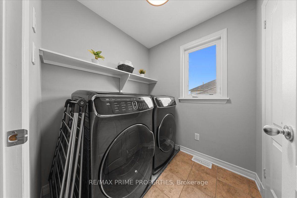 Photo 36 of 1962 Plainhill Drive, Ottawa, Notting Hill/Summerside — HOMEH