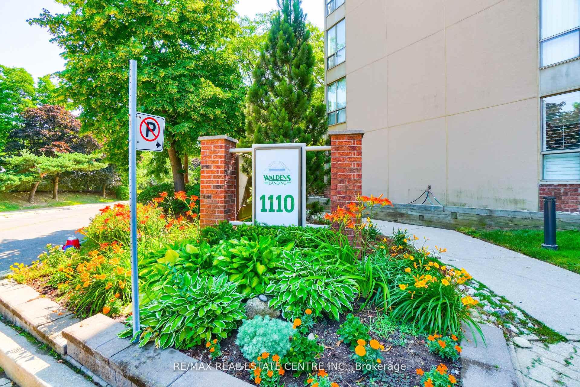 Photo 3 of Unit PH3, 1110 Walden Circle, Mississauga, Clarkson — HOMEH
