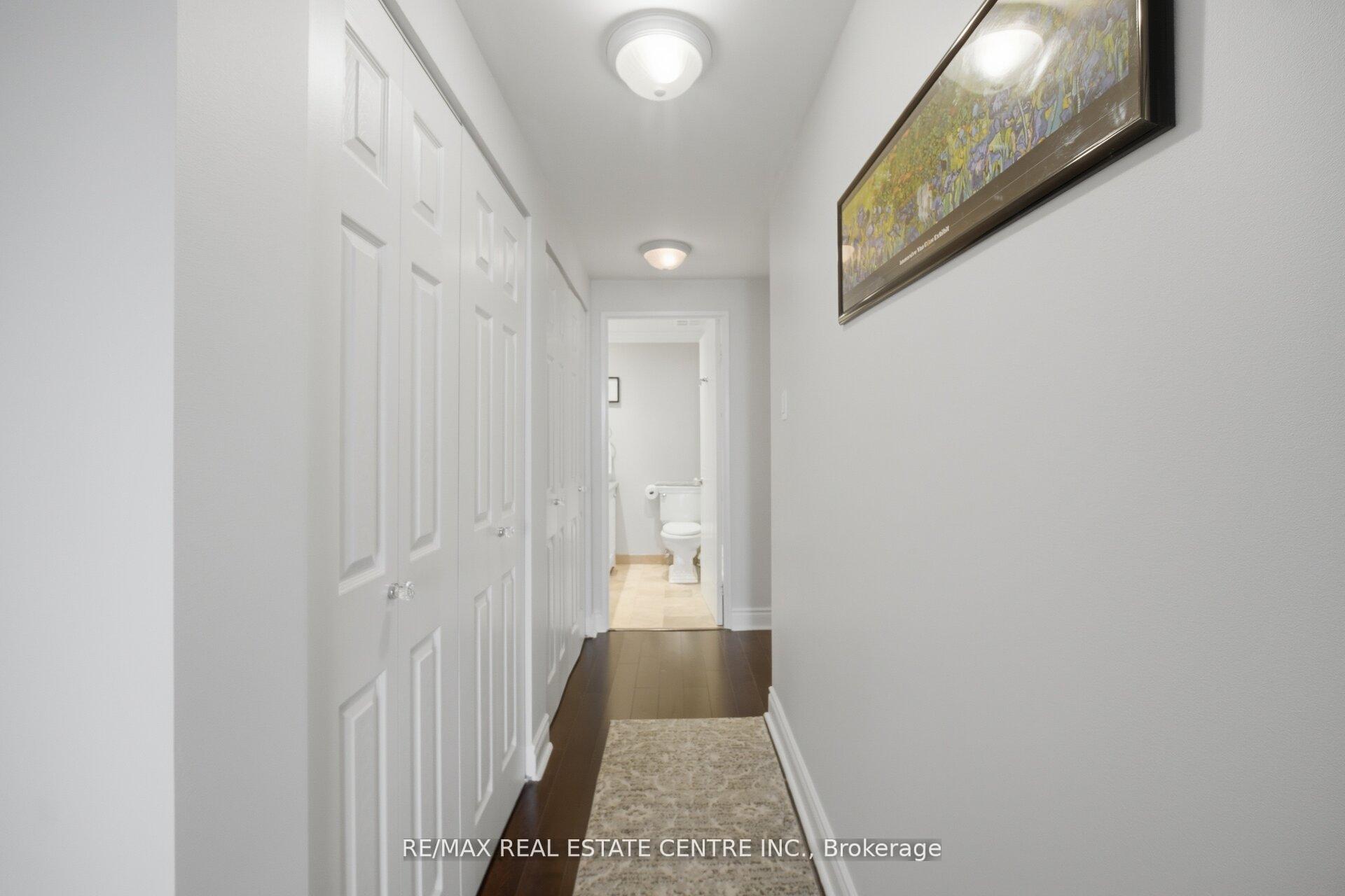 Photo 14 of Unit PH3, 1110 Walden Circle, Mississauga, Clarkson — HOMEH