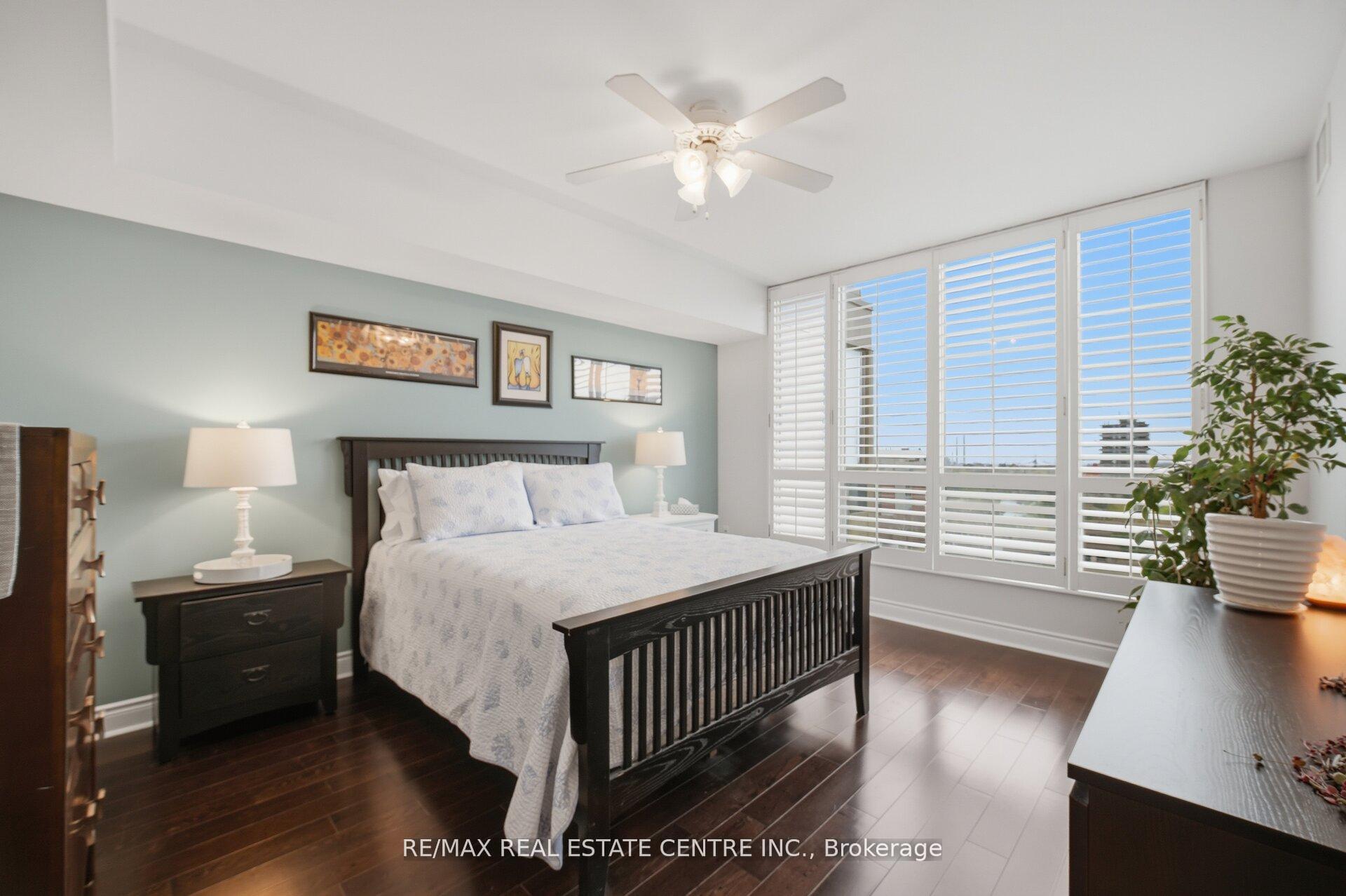 Photo 32 of Unit PH3, 1110 Walden Circle, Mississauga, Clarkson — HOMEH