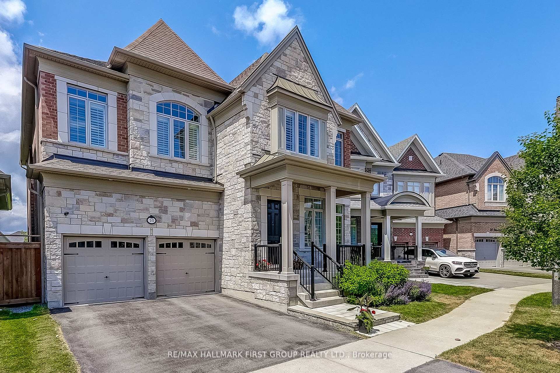 Photo 1 of 16 Beaverdams Drive, Whitby, Rural Whitby — HOMEH