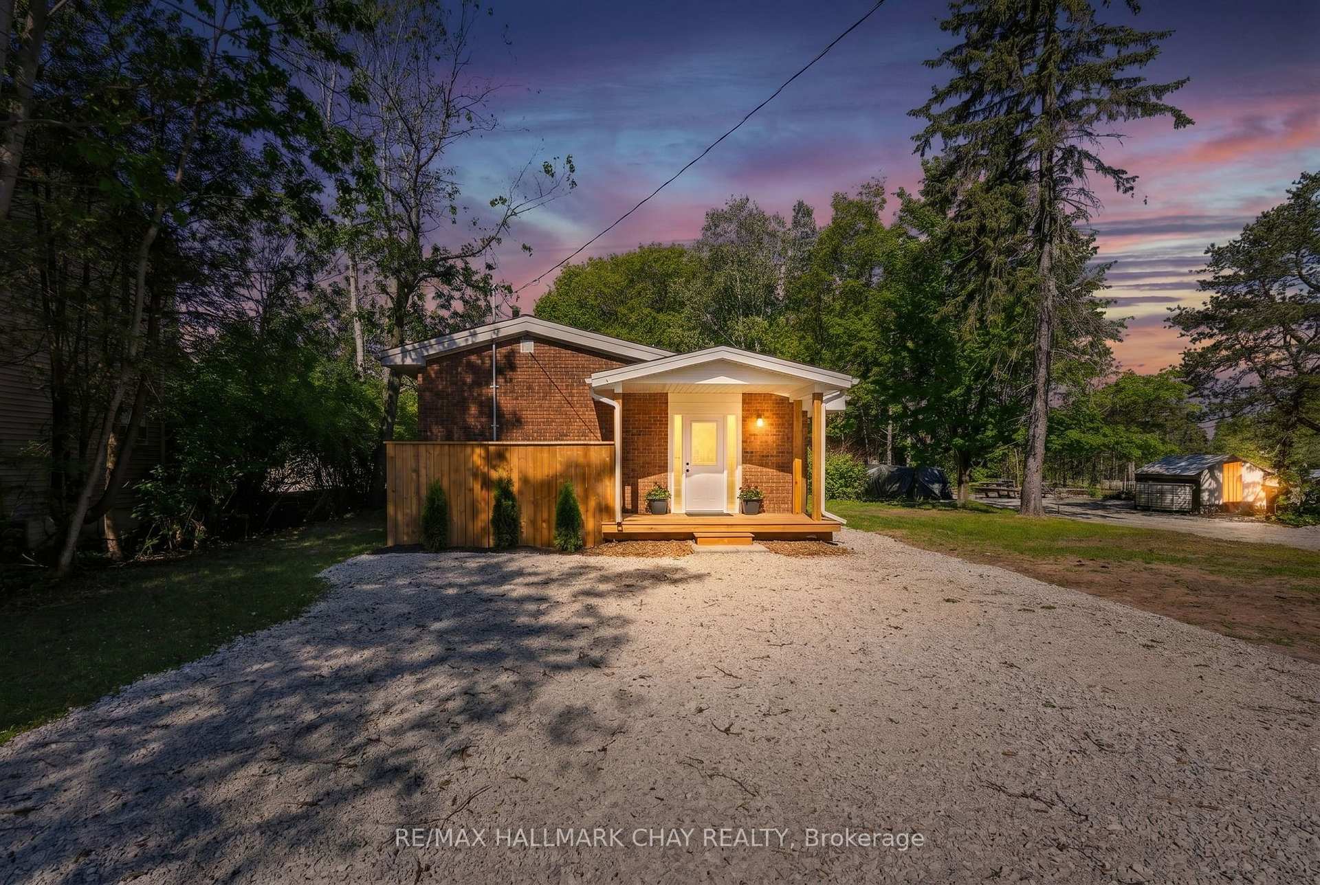 Photo of 8717 Beachwood Road