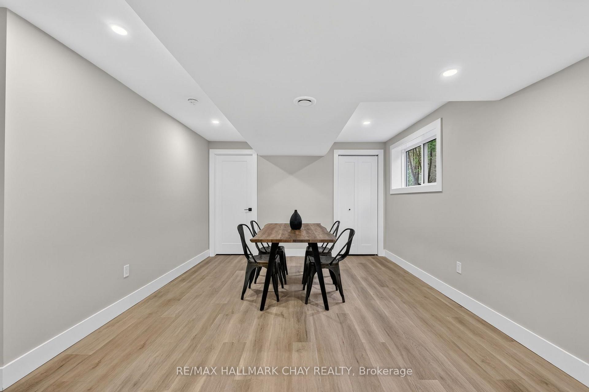 Photo 10 of 8717 Beachwood Road, Wasaga Beach — HOMEH