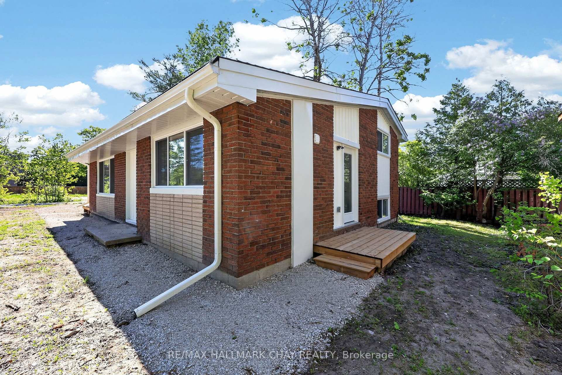 Photo 16 of 8717 Beachwood Road, Wasaga Beach — HOMEH