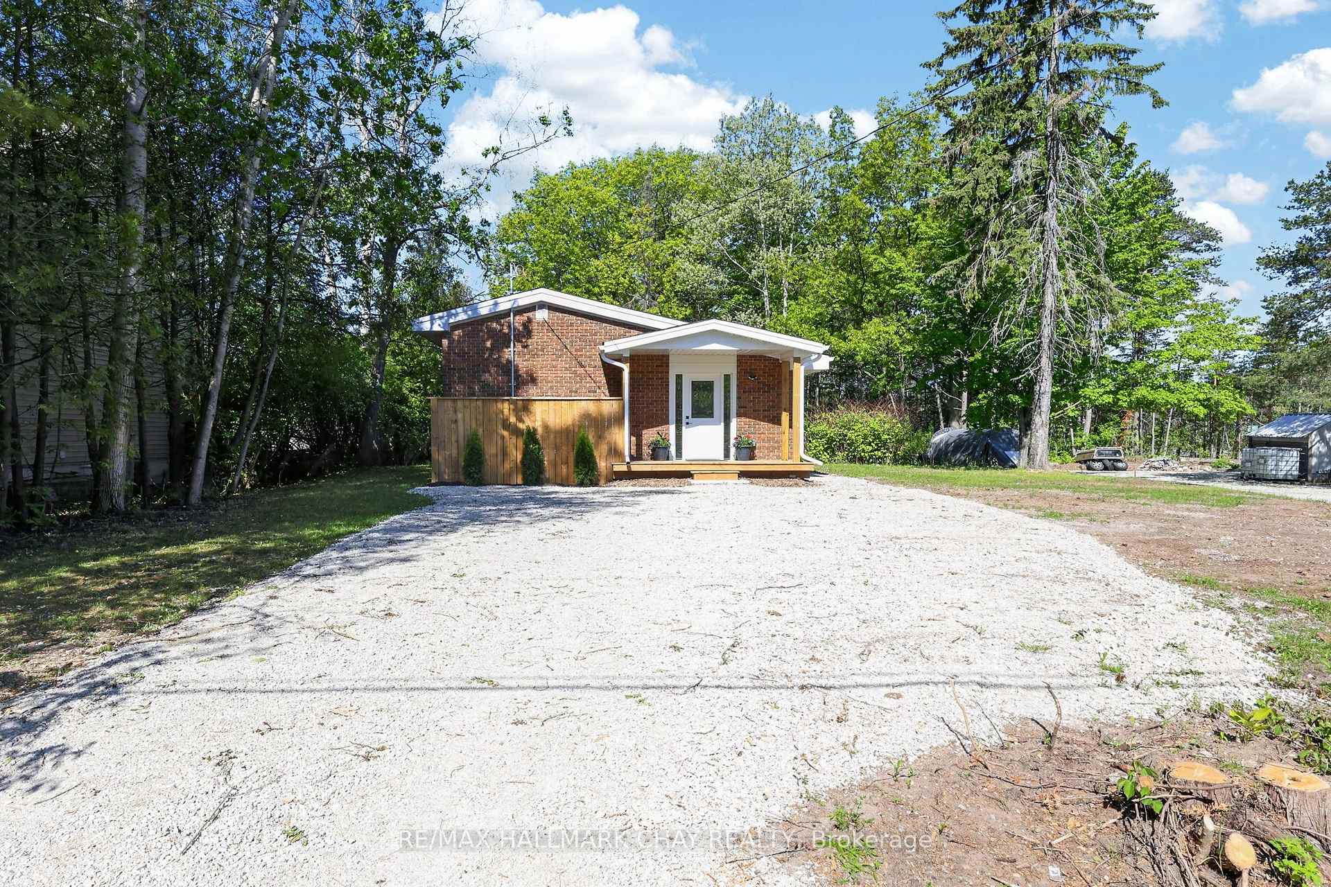Photo 17 of 8717 Beachwood Road, Wasaga Beach — HOMEH