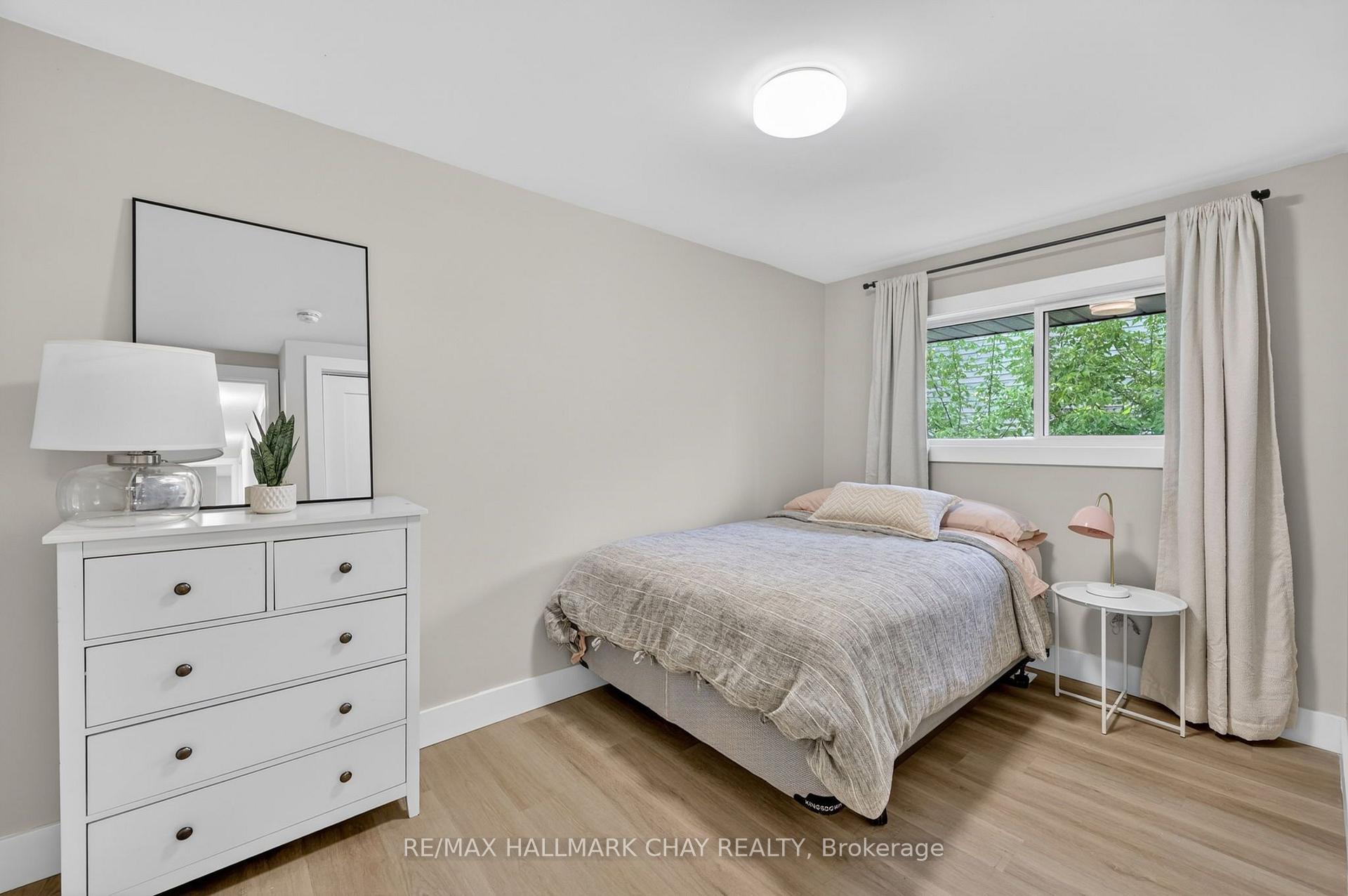 Photo 32 of 8717 Beachwood Road, Wasaga Beach — HOMEH
