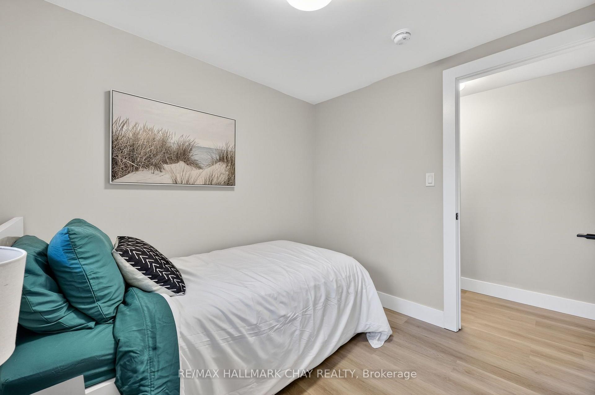Photo 35 of 8717 Beachwood Road, Wasaga Beach — HOMEH