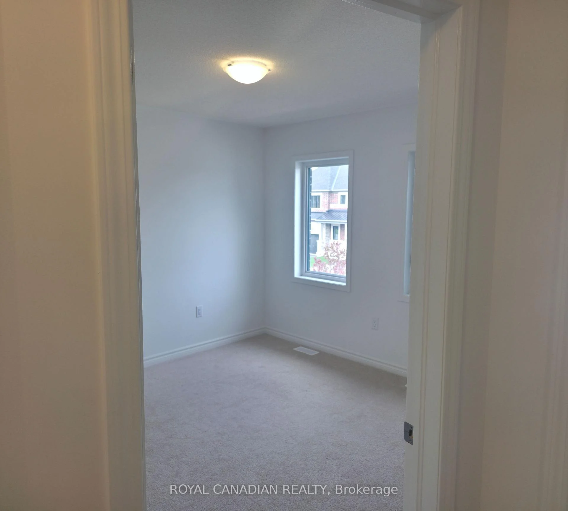 Photo 34 of 123 Vinewood Crescent, Barrie, Rural Barrie Southeast — HOMEH