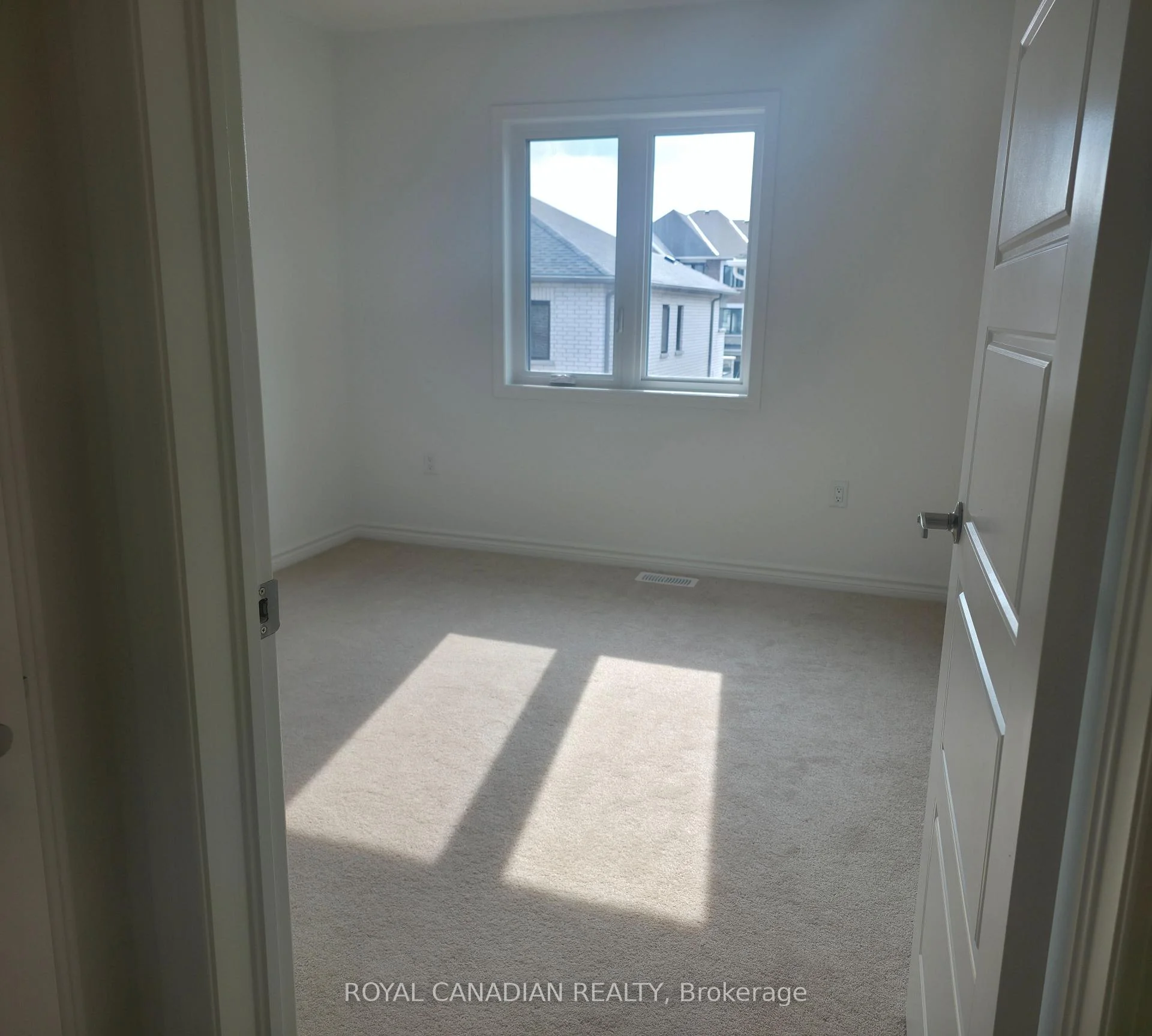 Photo 62 of 123 Vinewood Crescent, Barrie, Rural Barrie Southeast — HOMEH