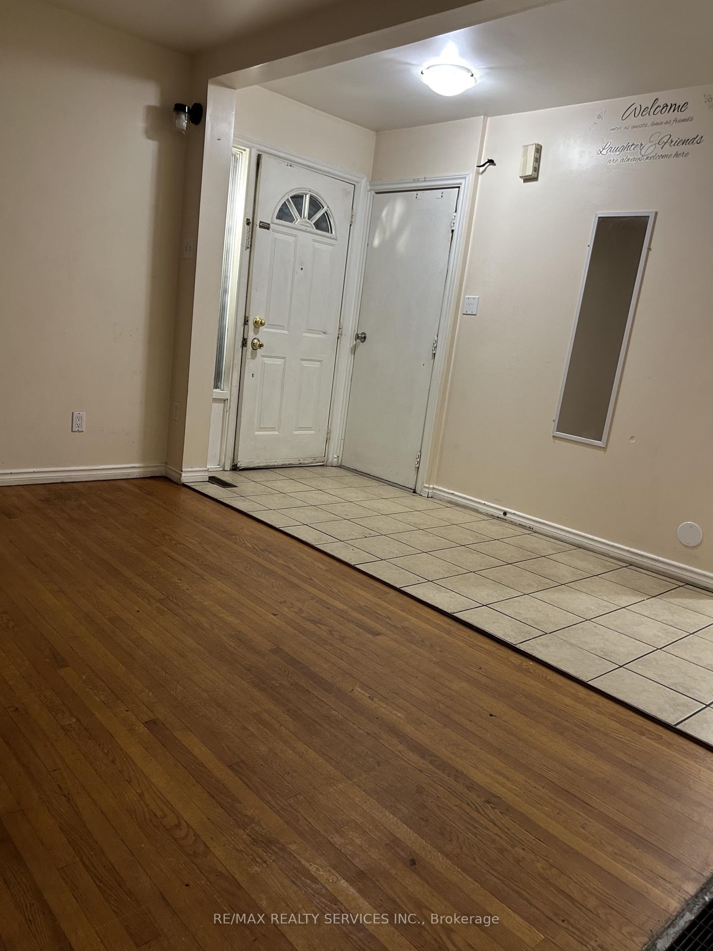 Photo 4 of 100 Sutherland Avenue, Brampton, Madoc — HOMEH