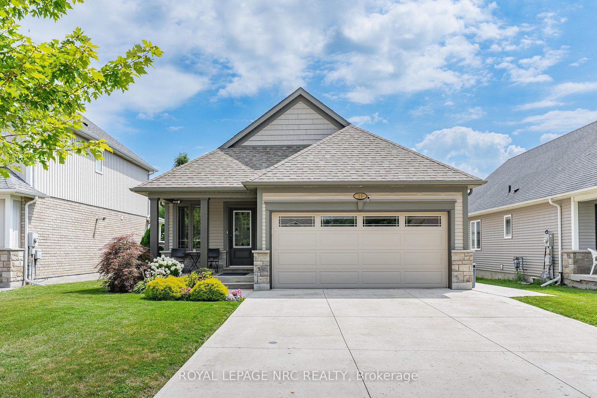 Photo 1 of 18 Eastman Gateway, Thorold, Hurricane/Merrittville — HOMEH