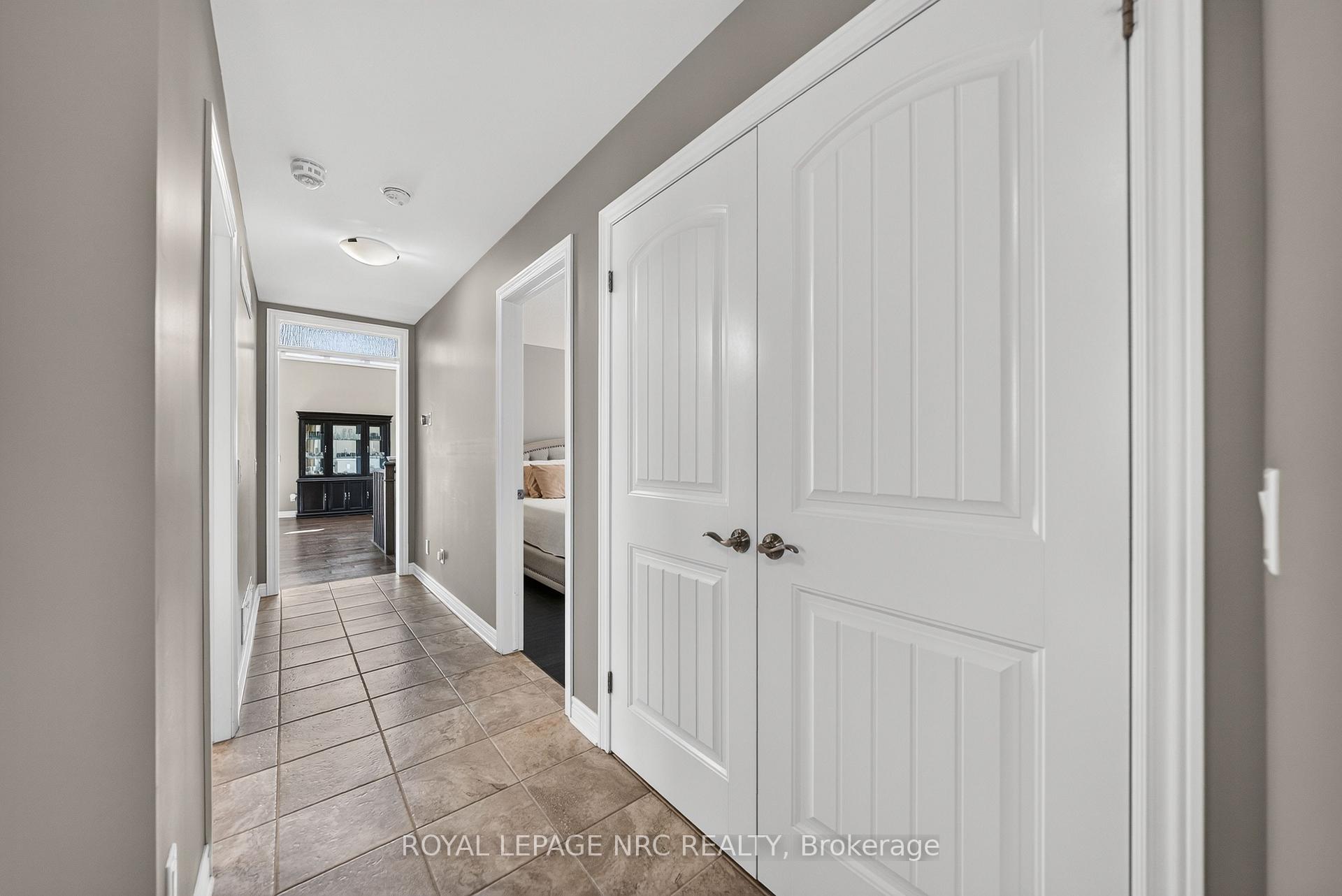 Photo 9 of 18 Eastman Gateway, Thorold, Hurricane/Merrittville — HOMEH