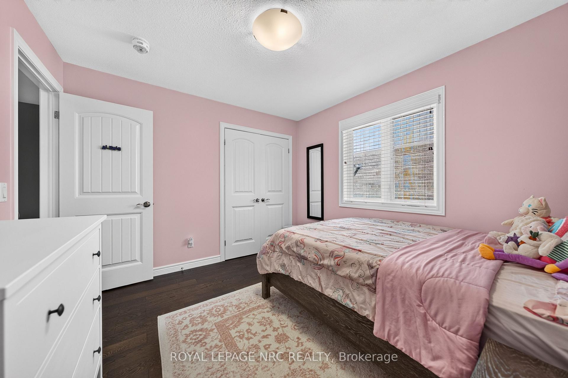 Photo 27 of 18 Eastman Gateway, Thorold, Hurricane/Merrittville — HOMEH