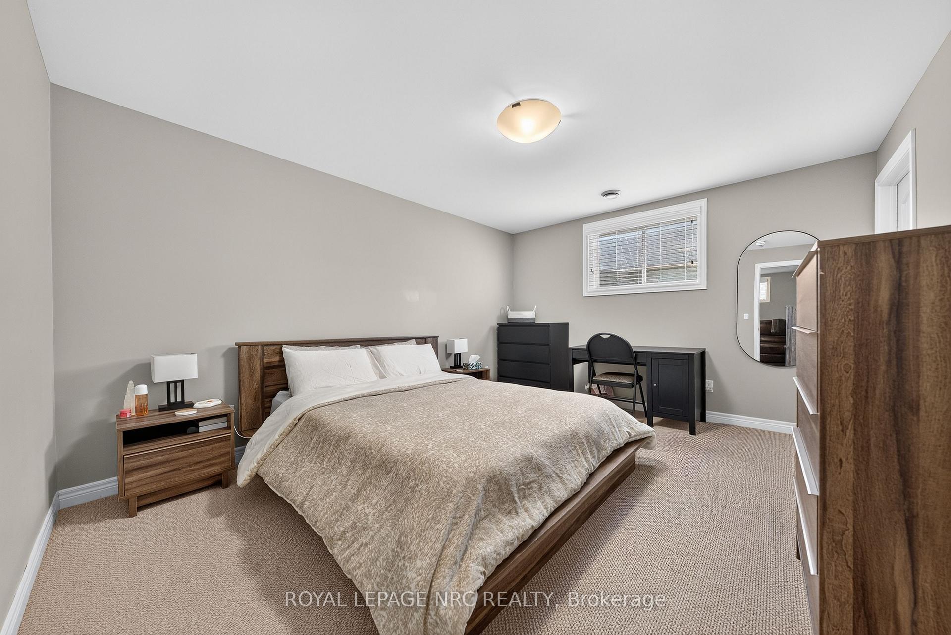 Photo 35 of 18 Eastman Gateway, Thorold, Hurricane/Merrittville — HOMEH