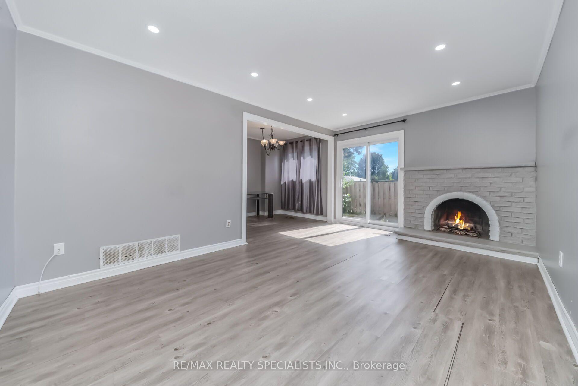 Photo 4 of 33 Greenwich Circle, Brampton, Northgate — HOMEH