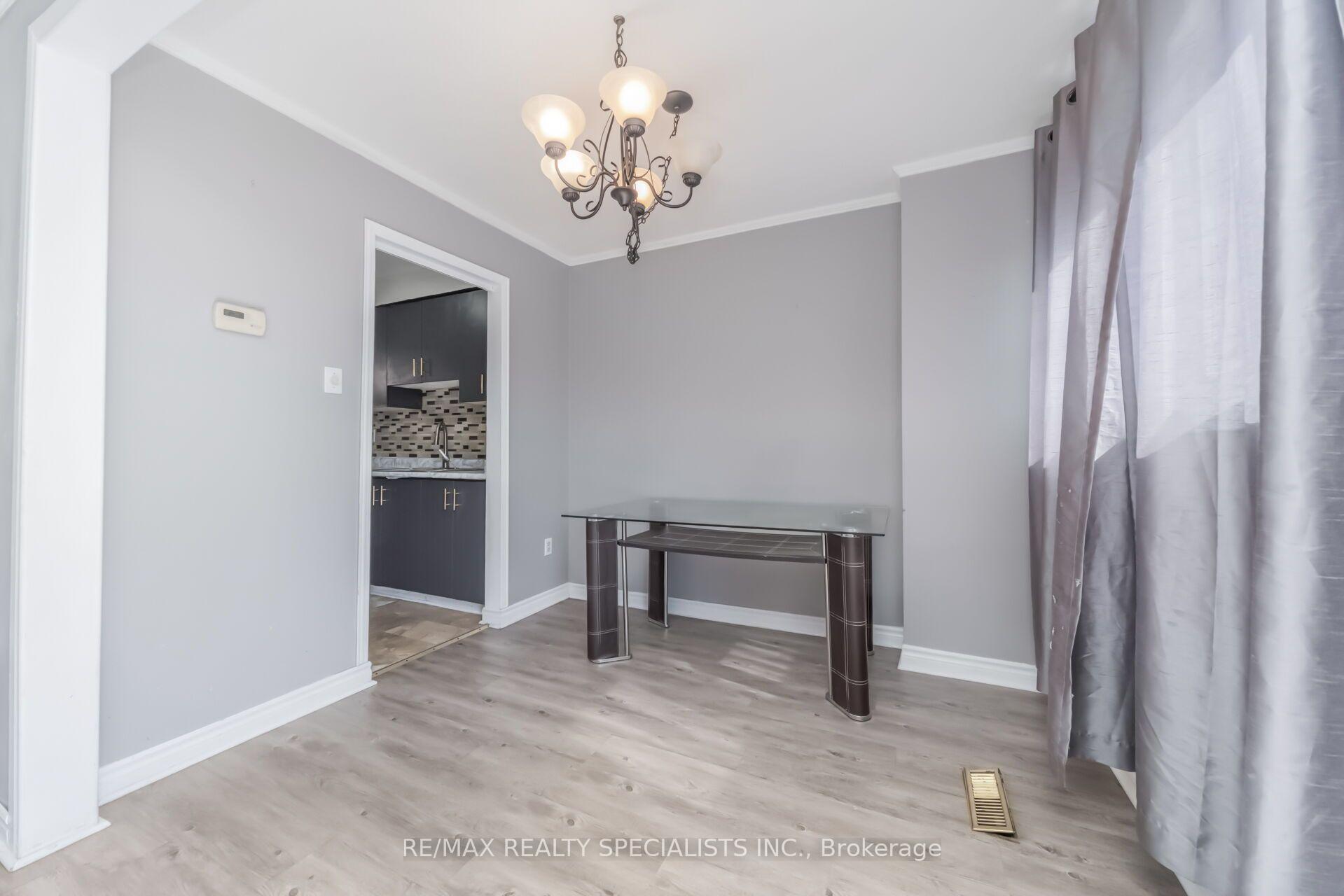 Photo 16 of 33 Greenwich Circle, Brampton, Northgate — HOMEH