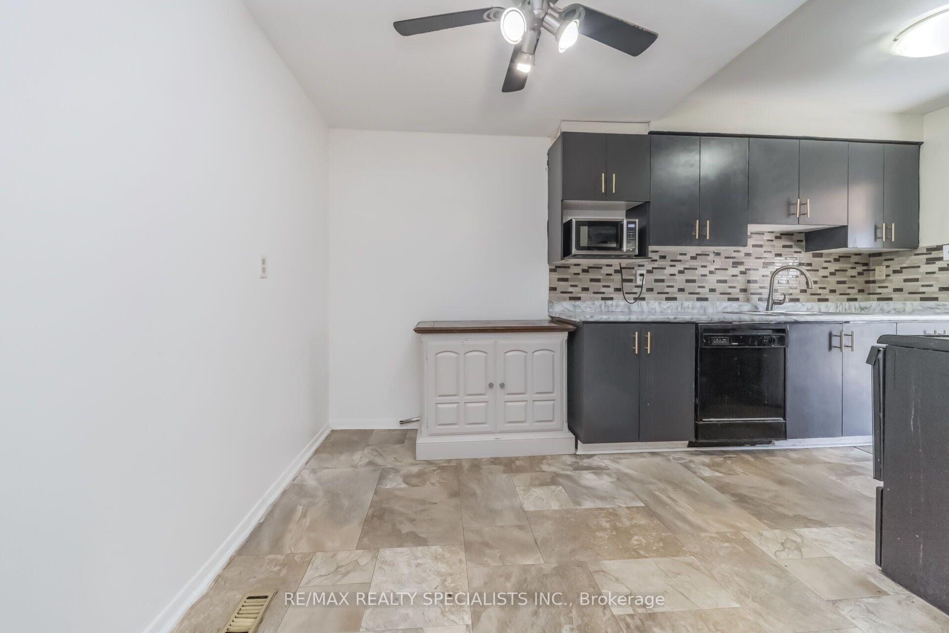 Photo 15 of 33 Greenwich Circle, Brampton, Northgate — HOMEH