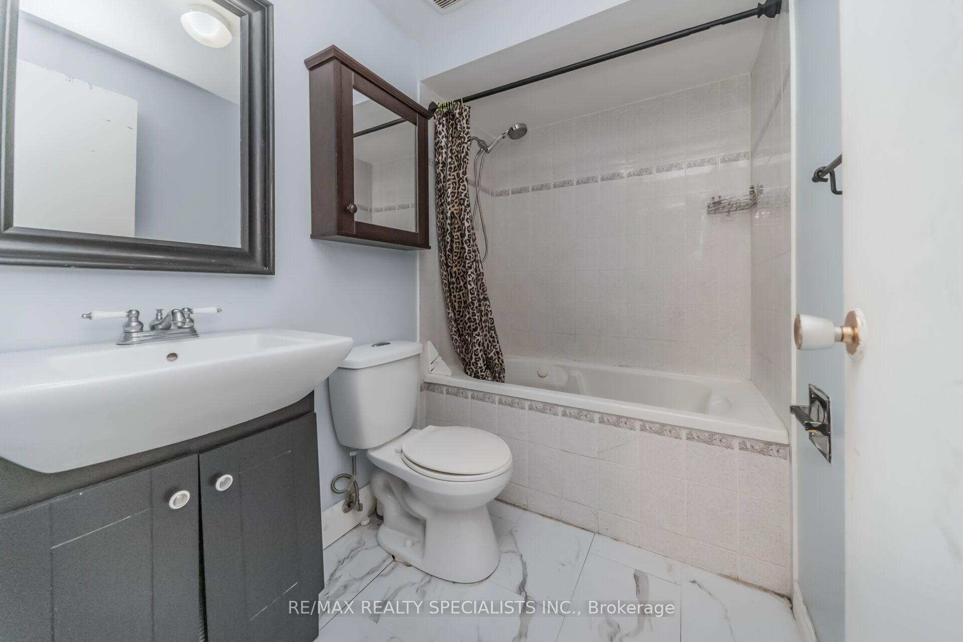 Photo 32 of 33 Greenwich Circle, Brampton, Northgate — HOMEH