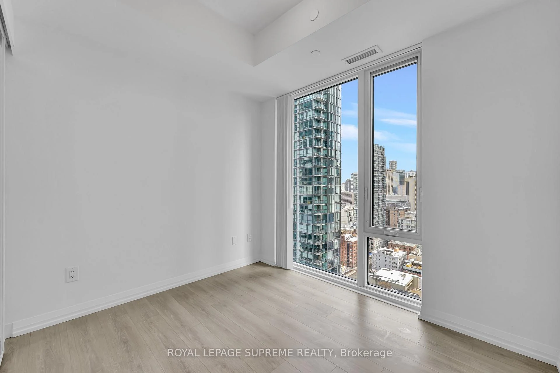Photo 29 of Unit 2929, 28 Widmer Street, Toronto, Waterfront Communities — HOMEH