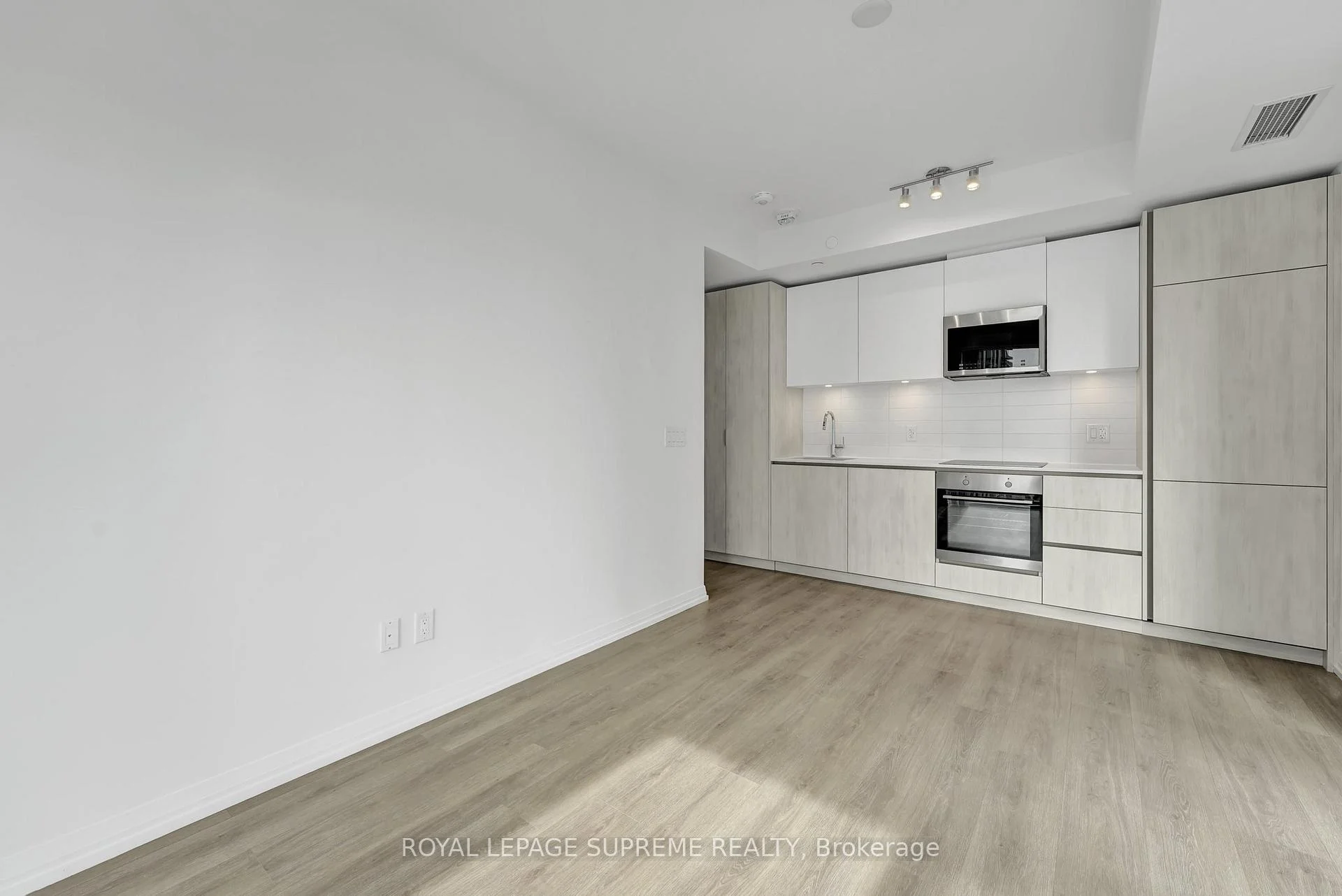 Photo 37 of Unit 2929, 28 Widmer Street, Toronto, Waterfront Communities — HOMEH