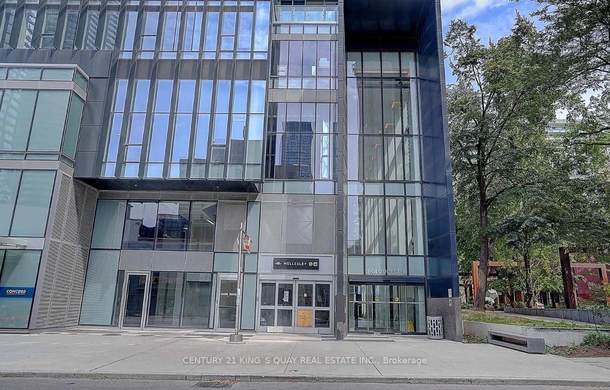 Photo 4 of Unit 3613, 3 Gloucester Street, Toronto, Church-Yonge Corridor — HOMEH