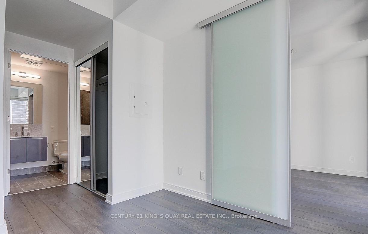 Photo 12 of Unit 3613, 3 Gloucester Street, Toronto, Church-Yonge Corridor — HOMEH