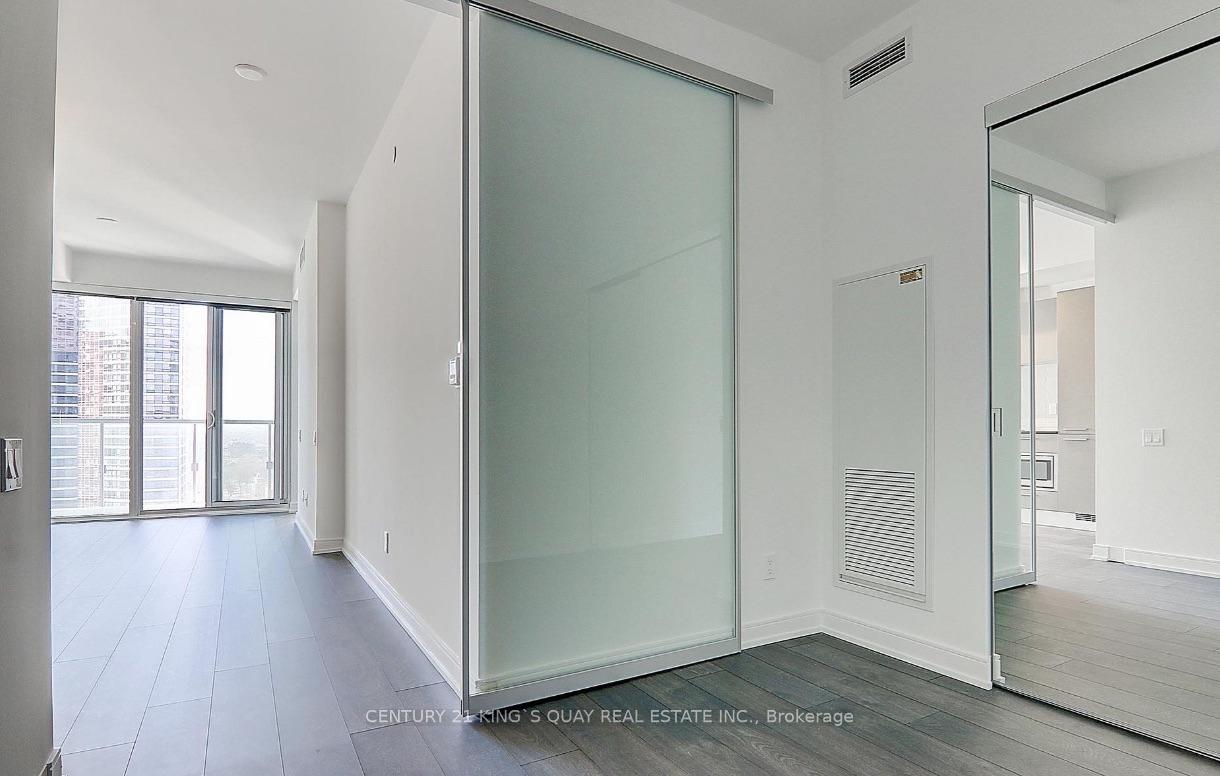 Photo 16 of Unit 3613, 3 Gloucester Street, Toronto, Church-Yonge Corridor — HOMEH