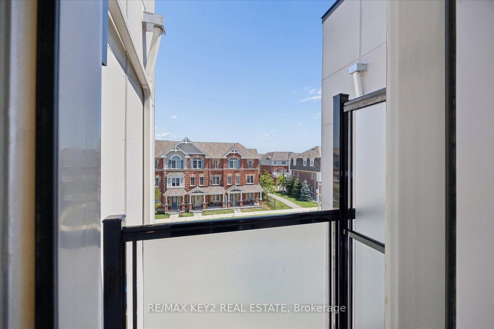 Photo 22 of Unit 304, 1034 Reflection Place, Pickering, Rural Pickering — HOMEH
