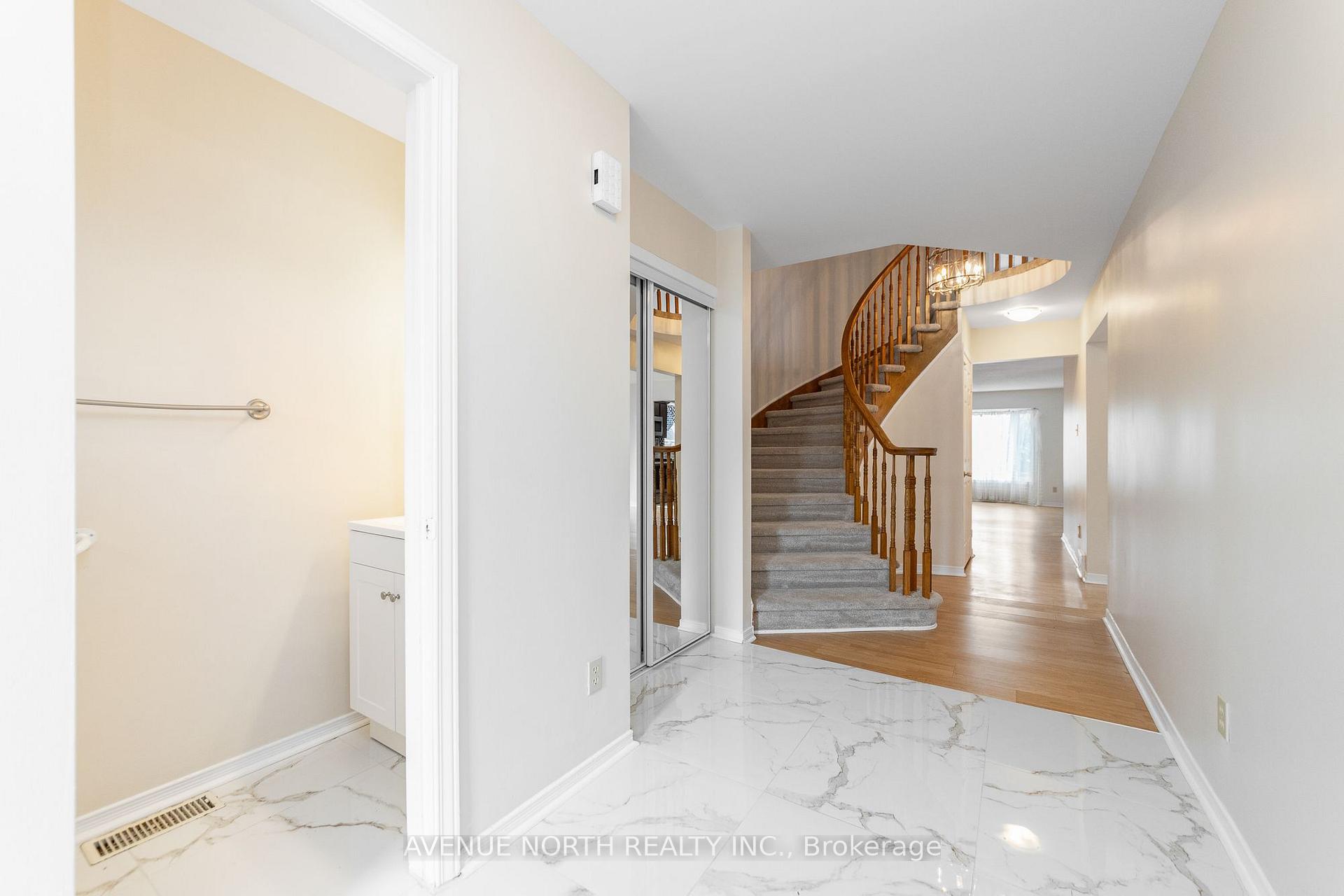Photo 3 of 861 Karsh Drive, Ottawa, Hunt Club Park — HOMEH