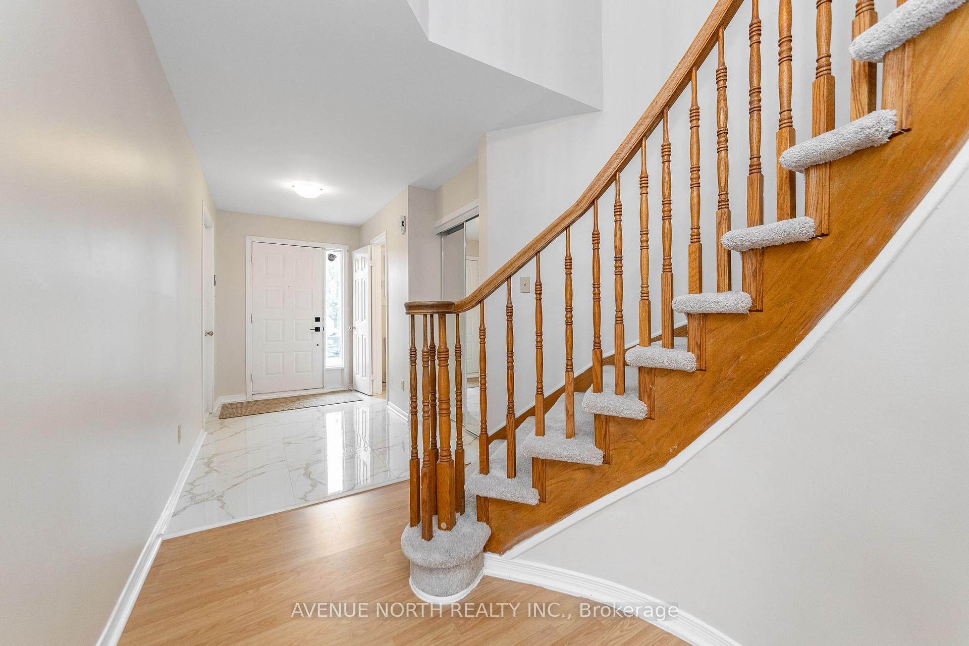 Photo 6 of 861 Karsh Drive, Ottawa, Hunt Club Park — HOMEH