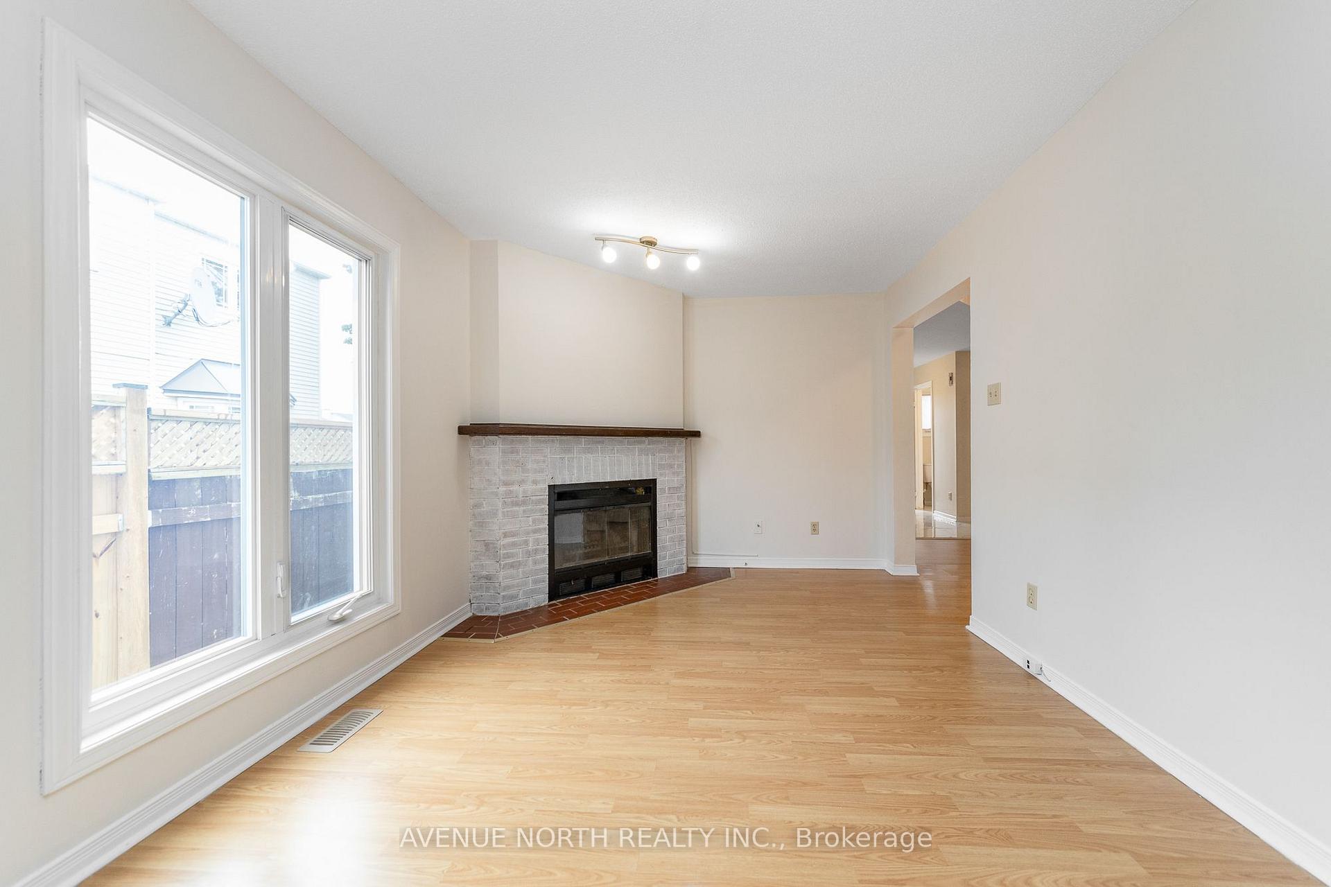 Photo 9 of 861 Karsh Drive, Ottawa, Hunt Club Park — HOMEH