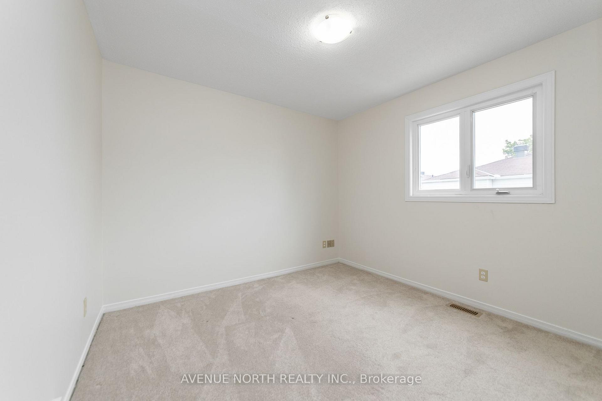 Photo 31 of 861 Karsh Drive, Ottawa, Hunt Club Park — HOMEH