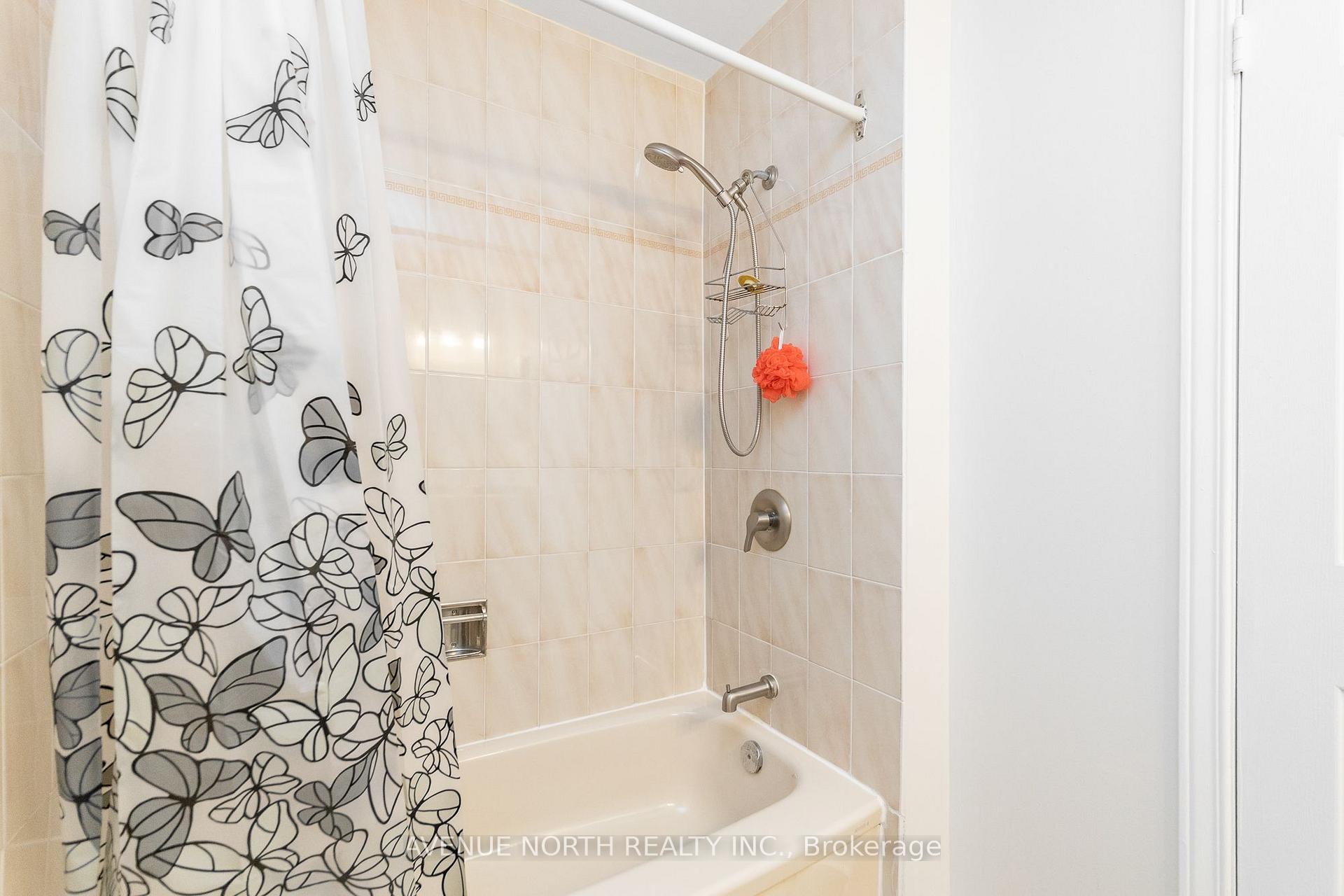 Photo 35 of 861 Karsh Drive, Ottawa, Hunt Club Park — HOMEH