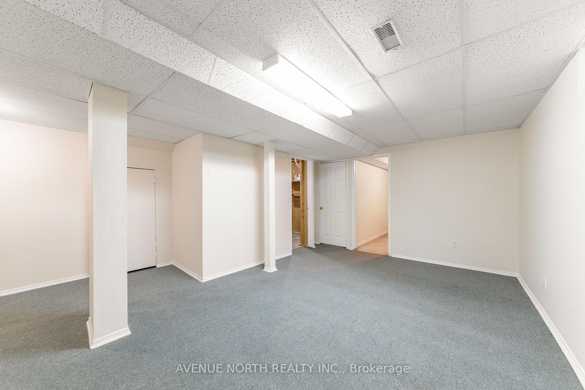 Photo 37 of 861 Karsh Drive, Ottawa, Hunt Club Park — HOMEH
