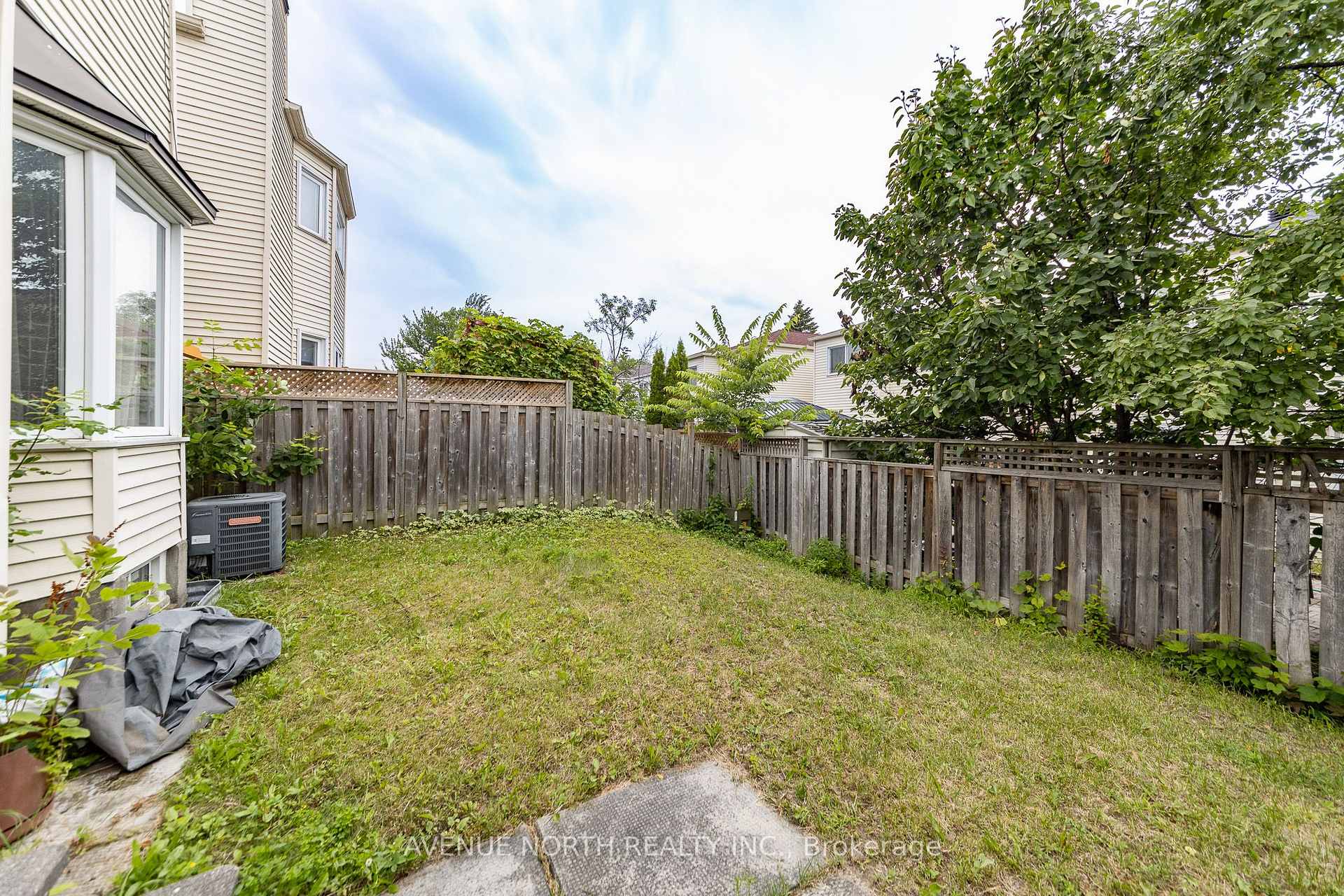 Photo 47 of 861 Karsh Drive, Ottawa, Hunt Club Park — HOMEH