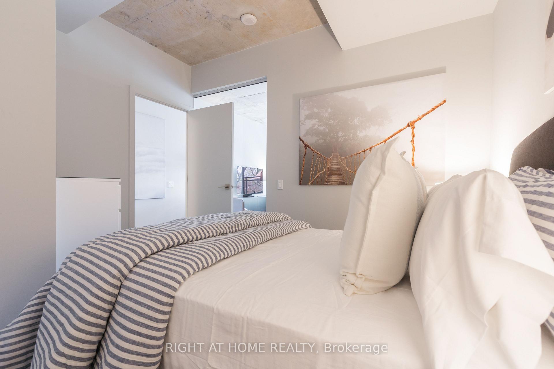 Photo 5 of Unit 202, 130 Rusholme Road, Toronto, Dufferin Grove — HOMEH