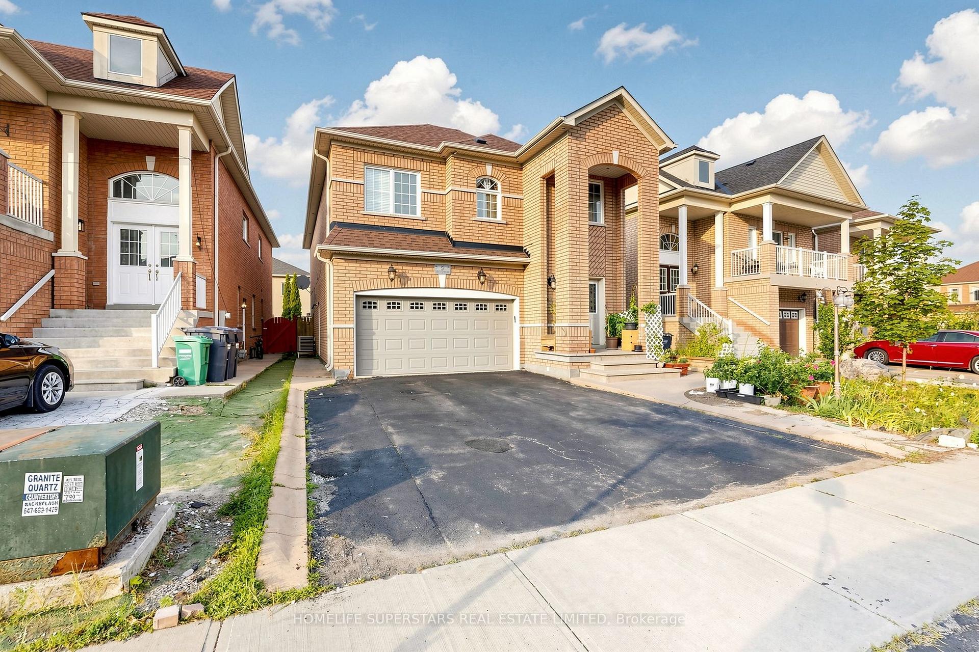 Photo 4 of 5 Savita Road, Brampton, Fletcher's Meadow — HOMEH