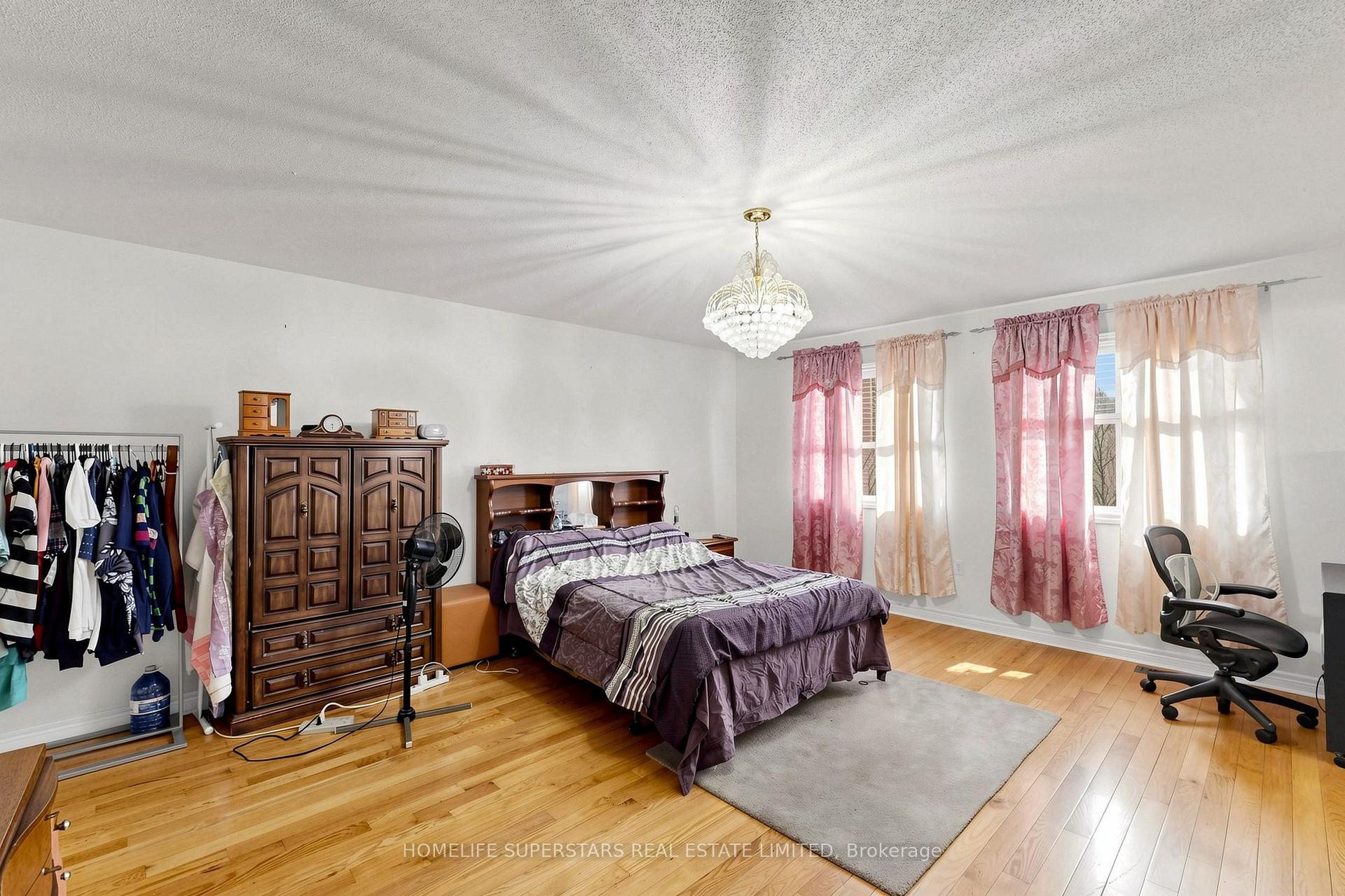 Photo 24 of 5 Savita Road, Brampton, Fletcher's Meadow — HOMEH