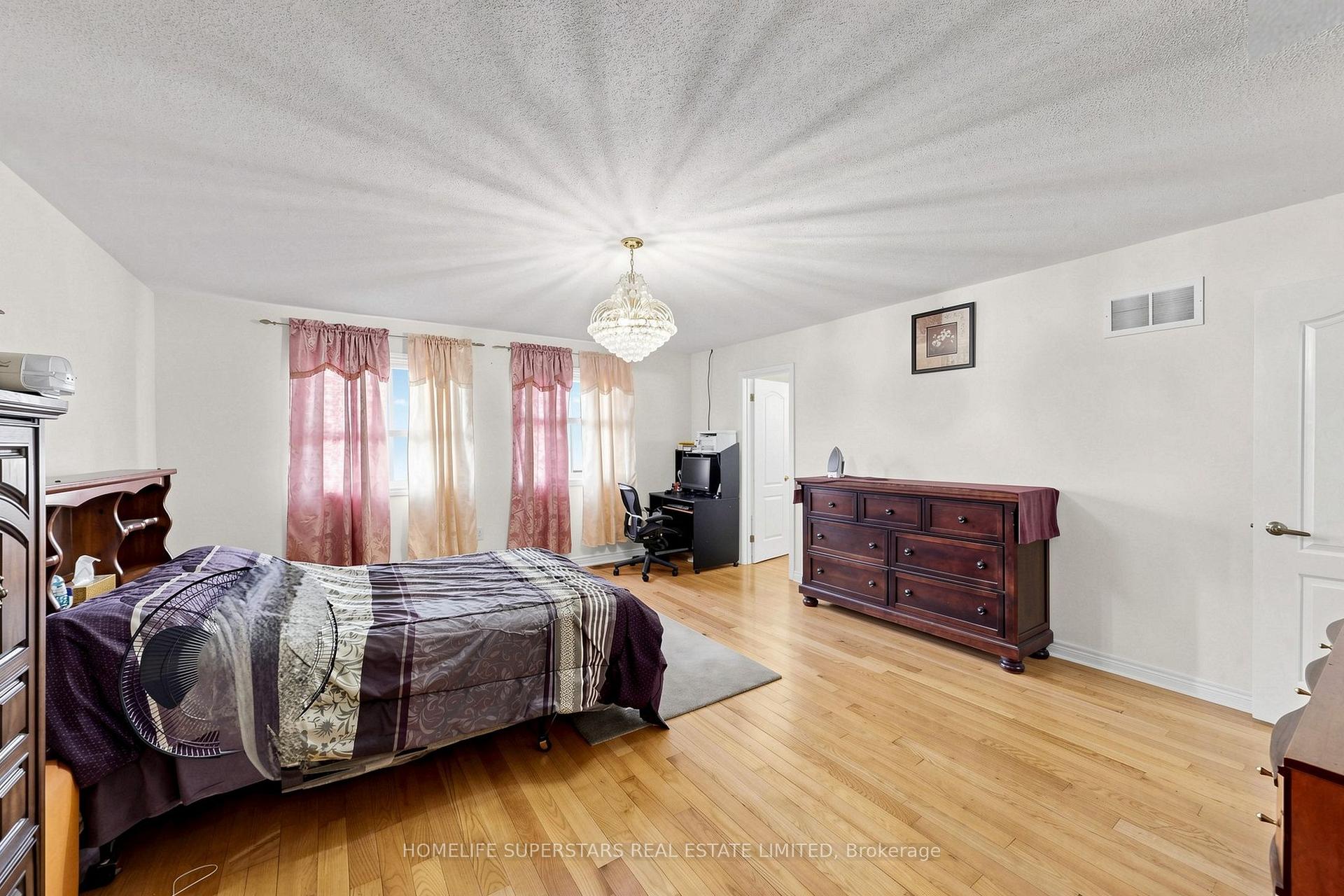 Photo 28 of 5 Savita Road, Brampton, Fletcher's Meadow — HOMEH