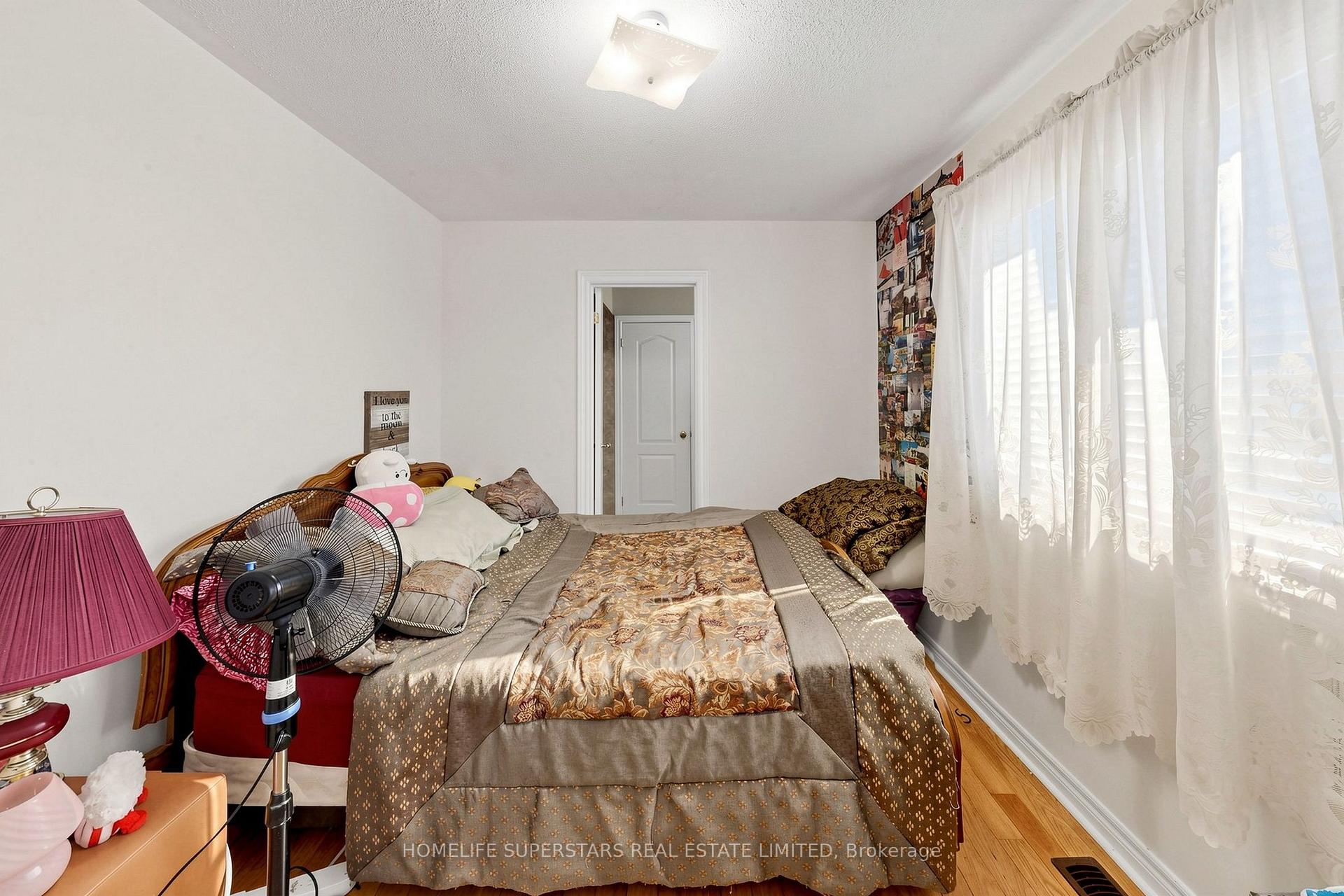 Photo 43 of 5 Savita Road, Brampton, Fletcher's Meadow — HOMEH