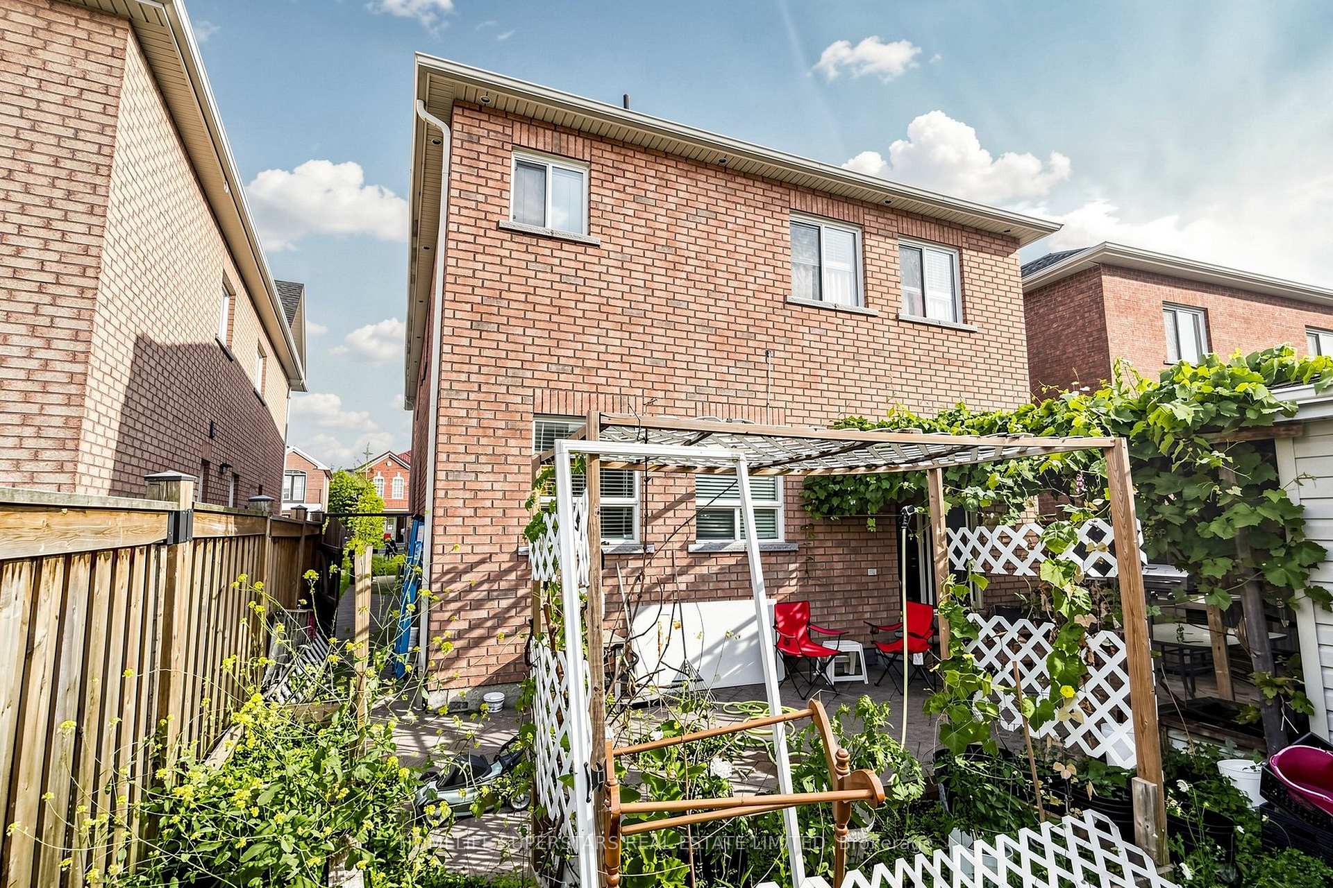 Photo 49 of 5 Savita Road, Brampton, Fletcher's Meadow — HOMEH