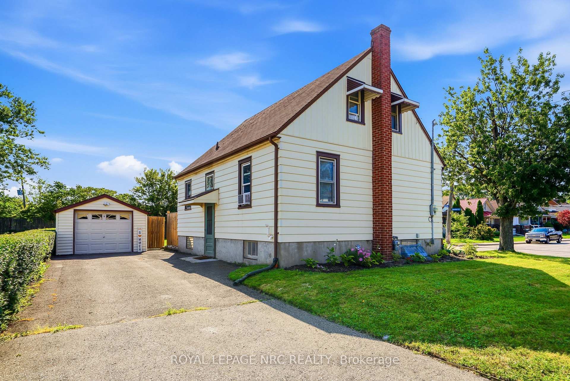 Photo 24 of 4939 Hamilton Street, Niagara Falls, Downtown — HOMEH