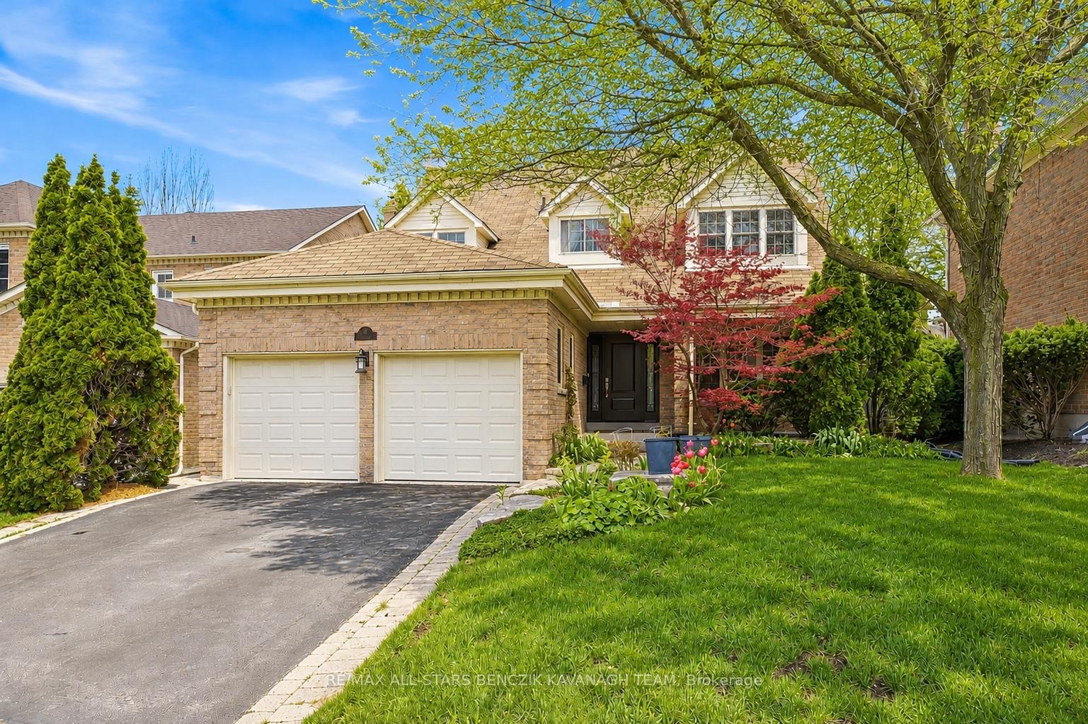 Photo 1 of 116 Longwater Chase, Markham, Unionville — HOMEH