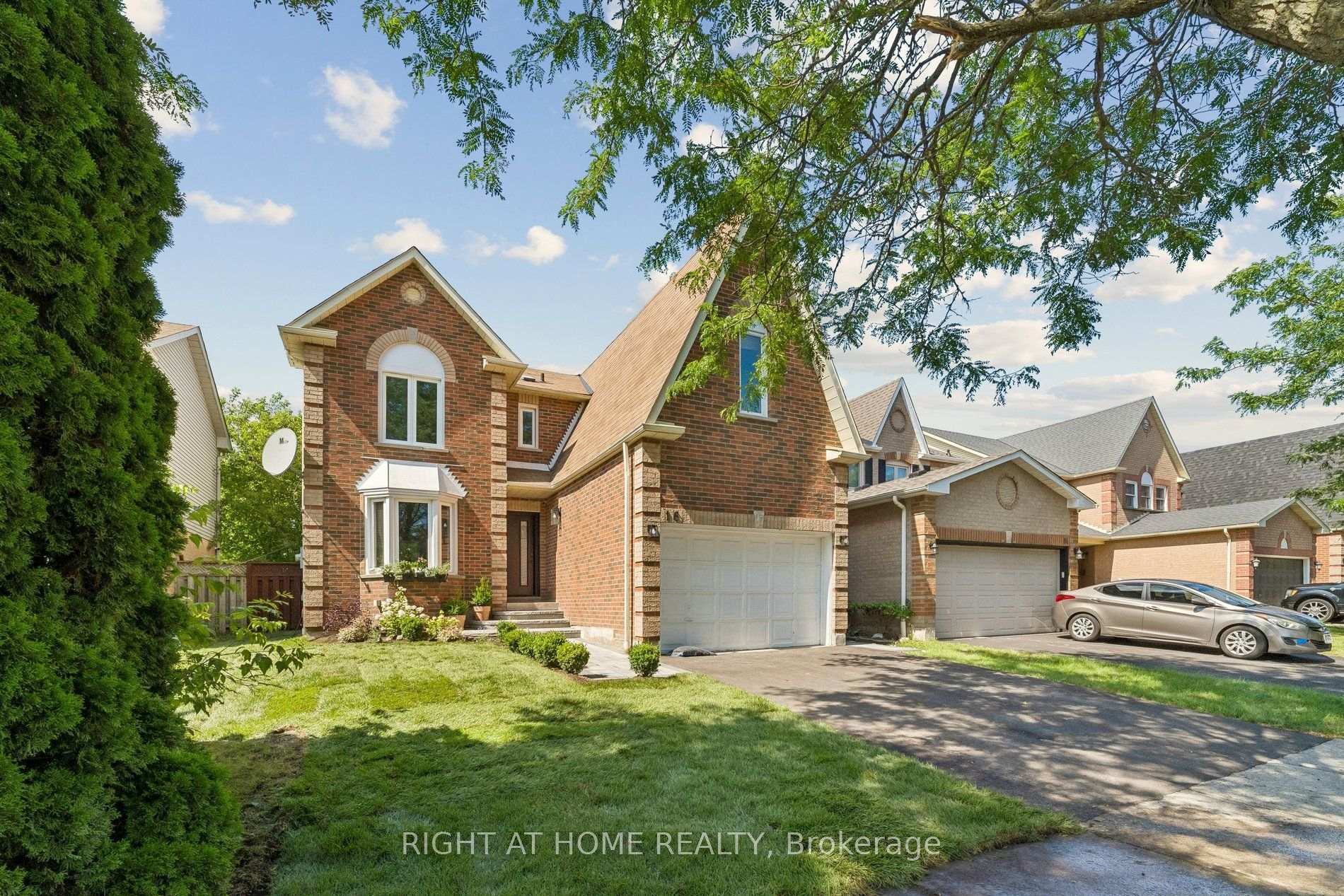 Front of 16 Ian Fleming Crescent