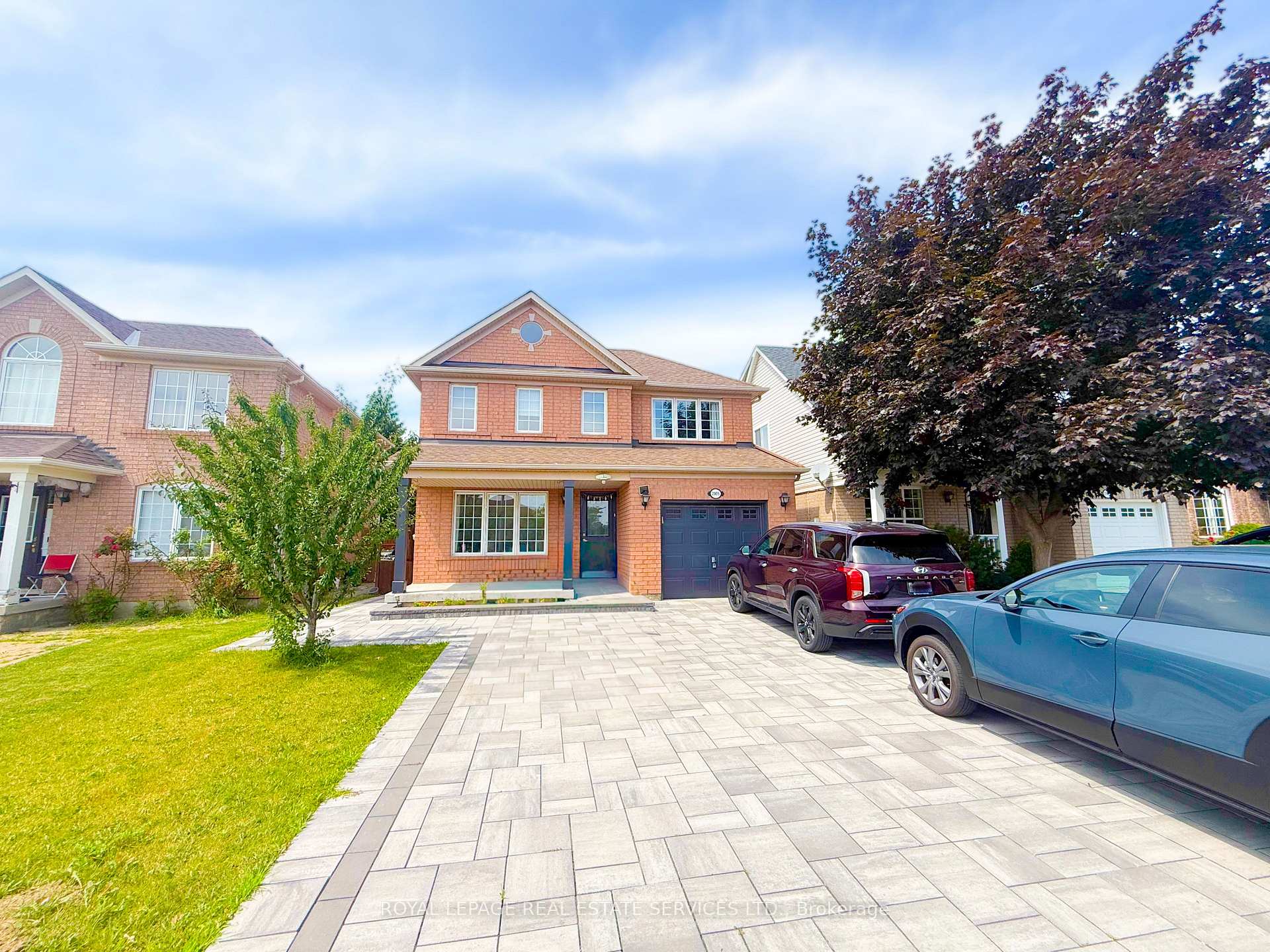 Photo 1 of 2905 Westoak Trails Boulevard, Oakville, Westmount — HOMEH