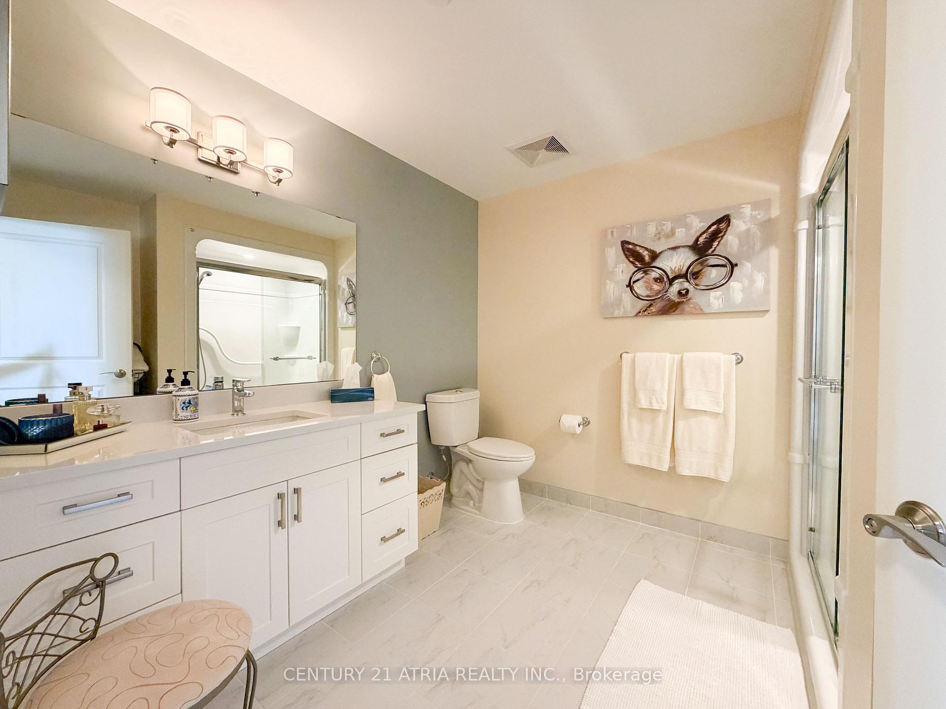 Photo 15 of 460 William Graham Drive, Aurora, Rural Aurora — HOMEH