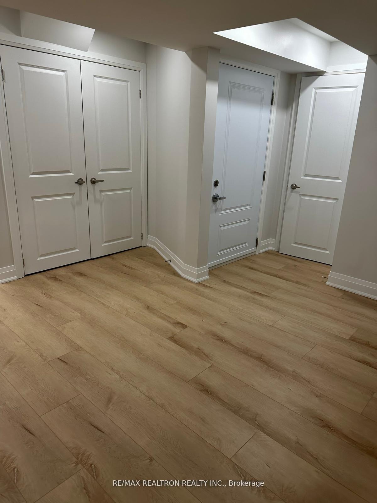 Photo 20 of Unit Bsmnt, 5 Elderslie Crescent, Vaughan, Kleinburg — HOMEH