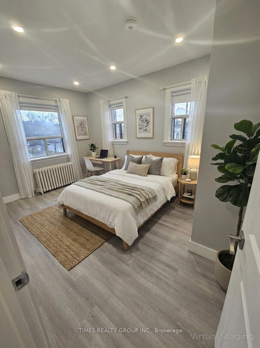 Photo 5 of Unit 201, 1566 Avenue Road, Toronto, Bedford Park-Nortown — HOMEH